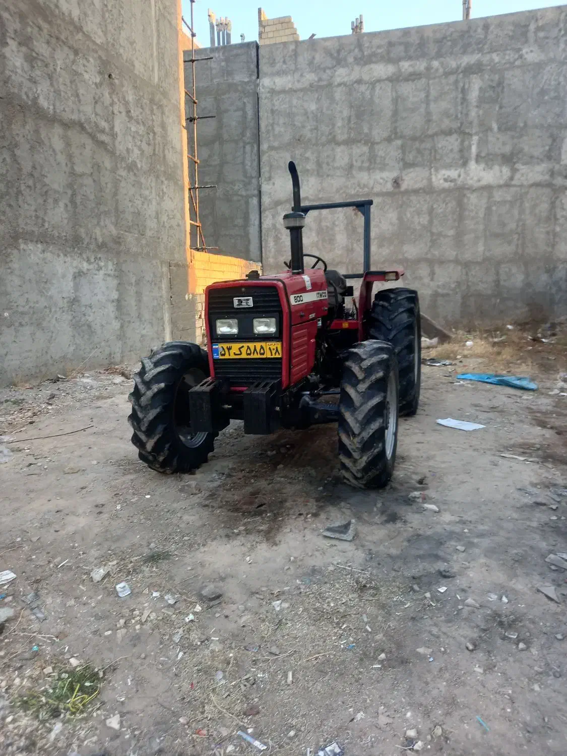 تراکتور ۸۰۰ جفت ۹۳|خودرو سنگین|مراغه, |دیوار