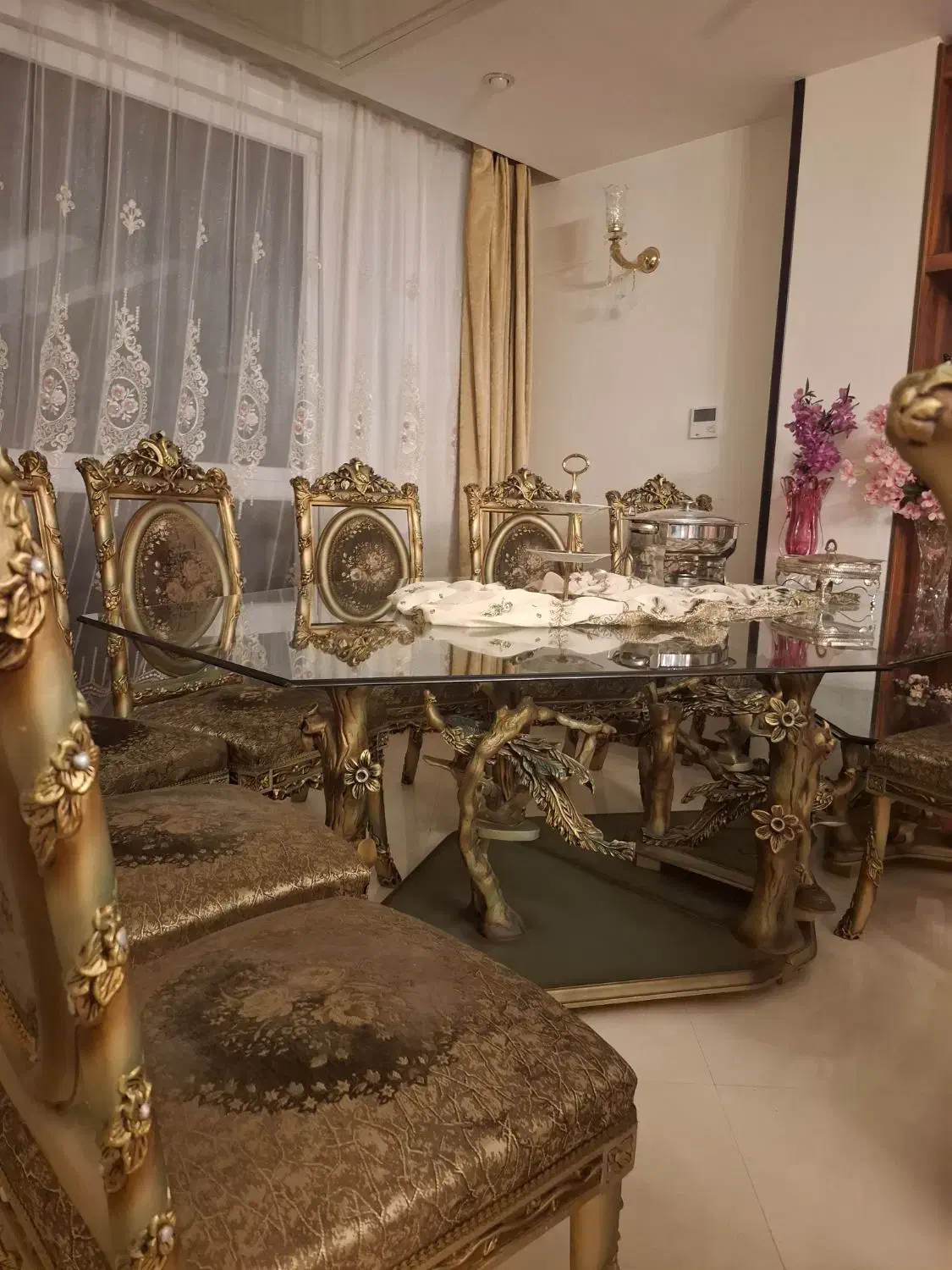 میل استیل همراه ناهار خوری ده نفره و میز شیشه ای|مبلمان خانگی و میز عسلی|تهران, کوهک|دیوار
