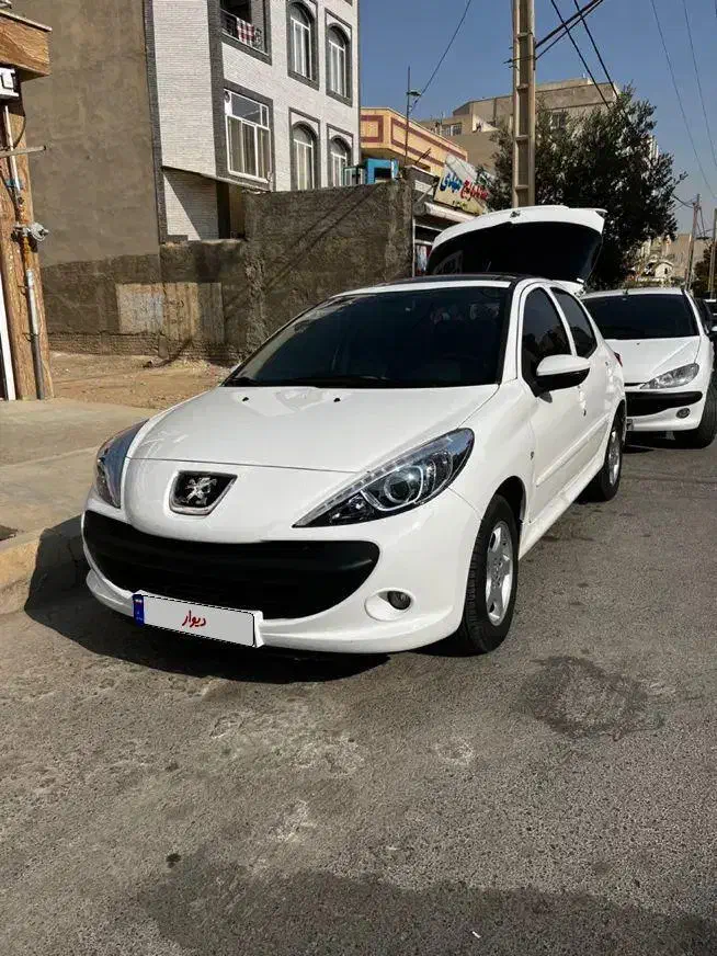 پژو207 پاناروما ارتقا یافته ویژه (معاوضه)بدون نقطه|خودرو سواری و وانت|شاهینشهر, مخابرات (شهید بهشتی)|دیوار