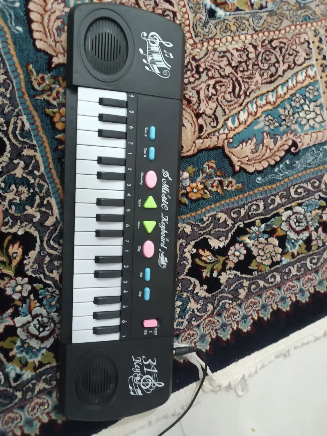 پیانو|پیانو، کیبورد، آکاردئون|قم, نیروگاه|دیوار