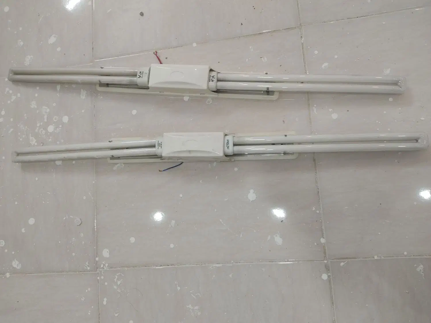 مهتابی|لامپ و چراغ|مشهد, شهرک بهارستان|دیوار