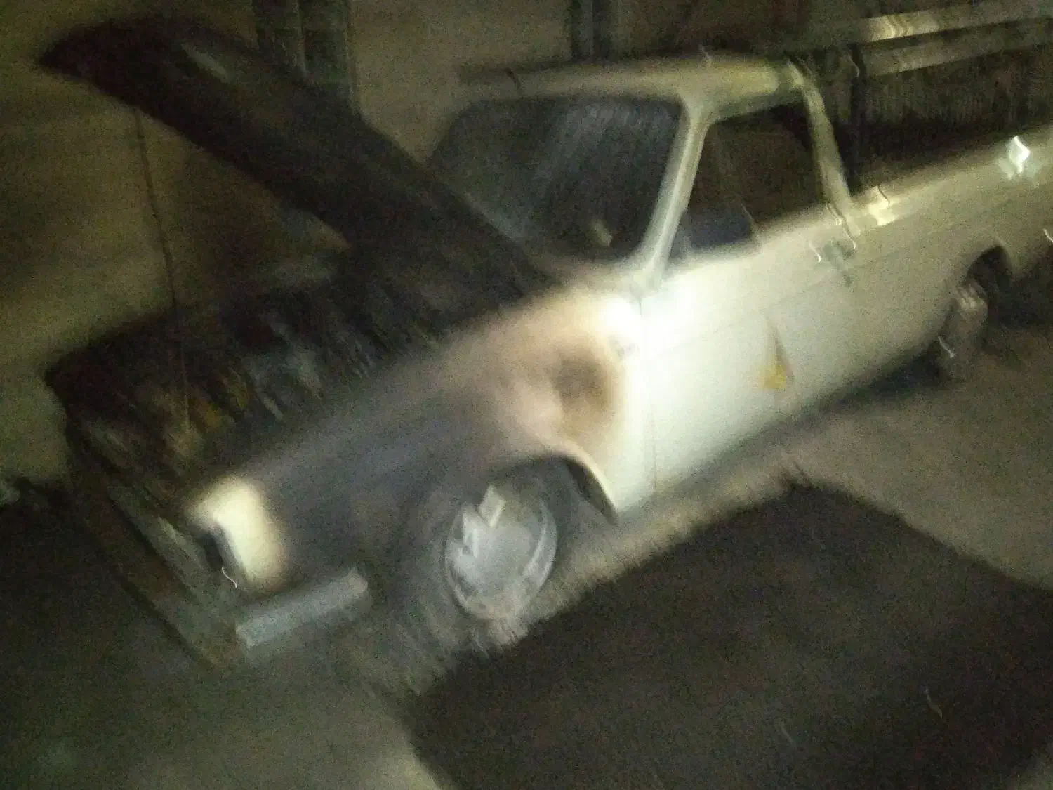 وانت پیکان ۸۴ اتیش گرفته همونجوری میفرشمش|خودرو سواری و وانت|تهران, یافت‌آباد|دیوار