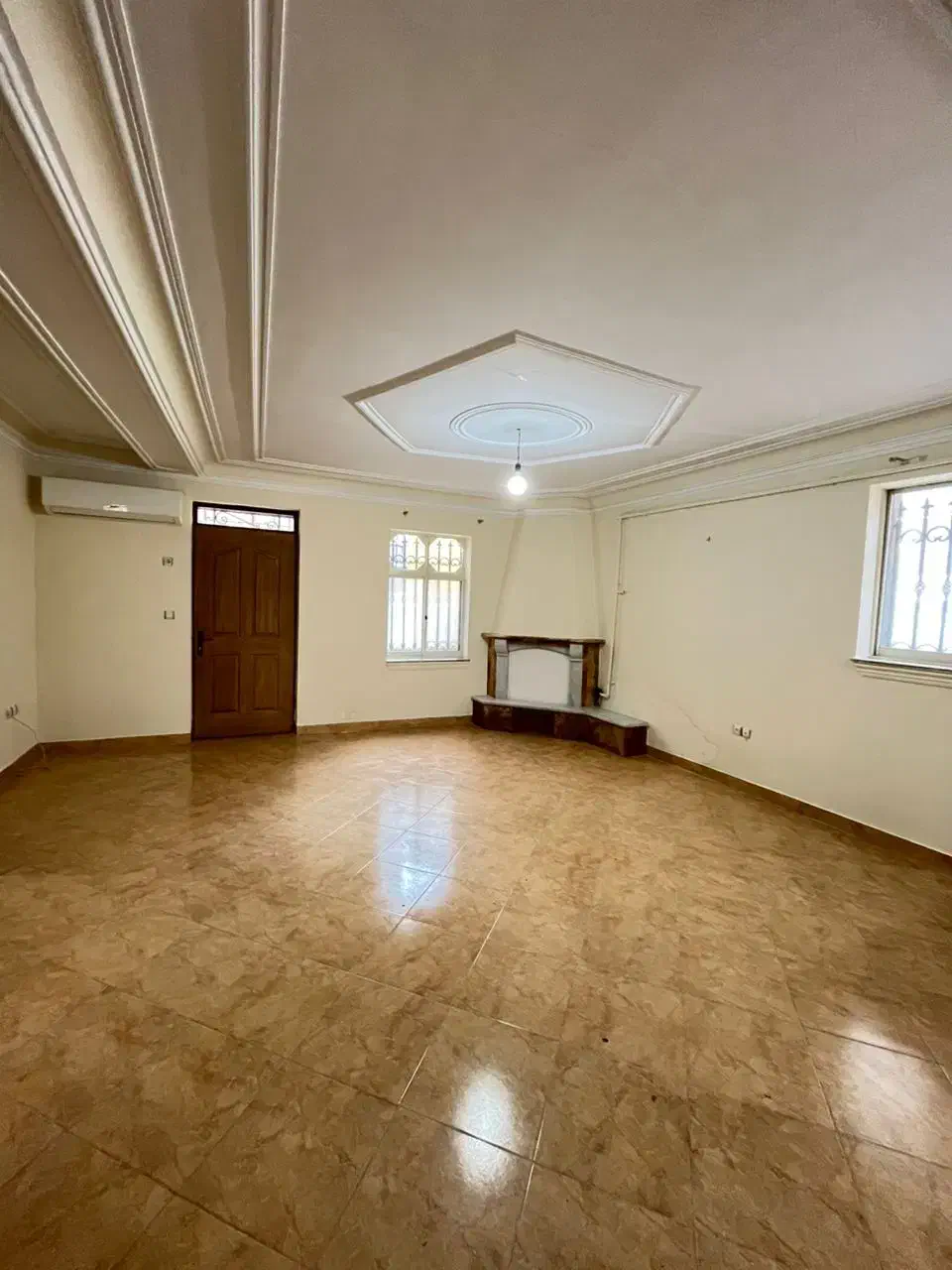 مناسب سالن زیبایی شهرک بهشتی/املاک معمار|اجارهٔ دفتر کار، اتاق اداری، مطب|رشت, دیلمان|دیوار