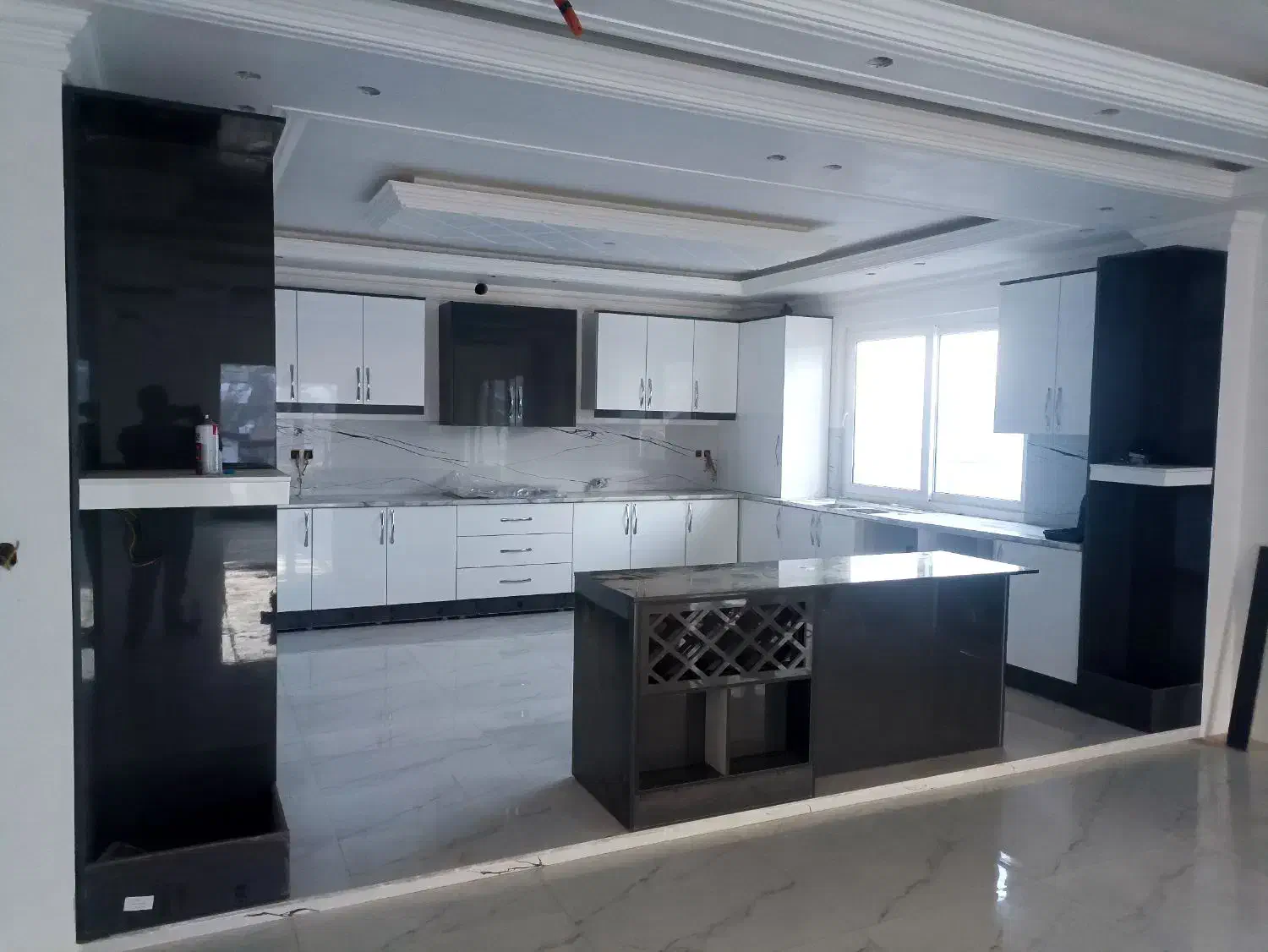 مونتاژ و نصب کابینت و کمد|خدمات پیشه و مهارت|آمل, |دیوار