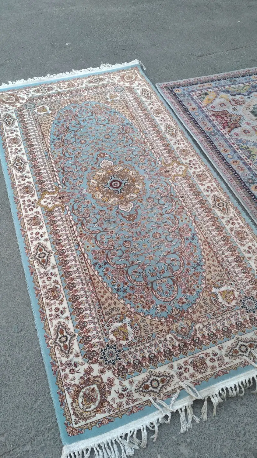 فرش کناره ۱در۲متر قالیچه ۱در۱.۵متر ۷۰۰شانه درحدنو|فرش|تهران, شاهین|دیوار