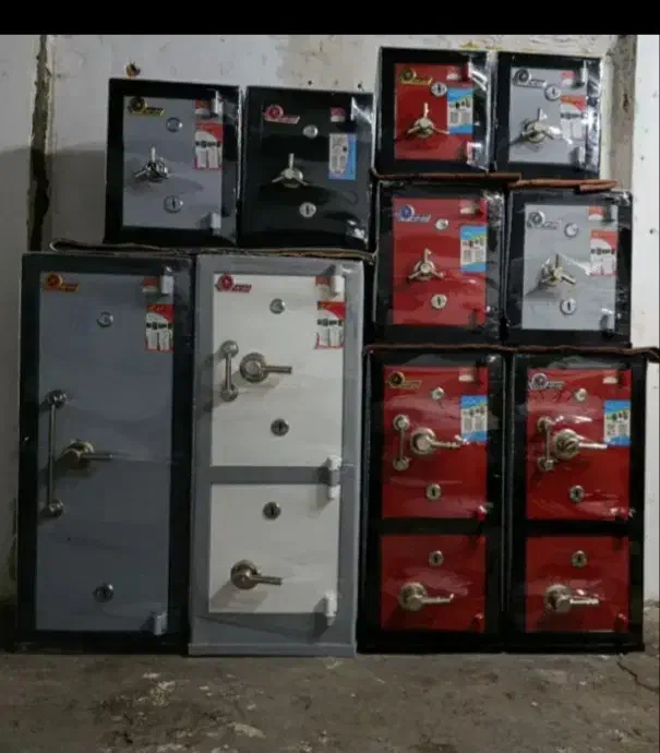 گاوصندوق|ابزارآلات|رشت, بلوار گیلان|دیوار