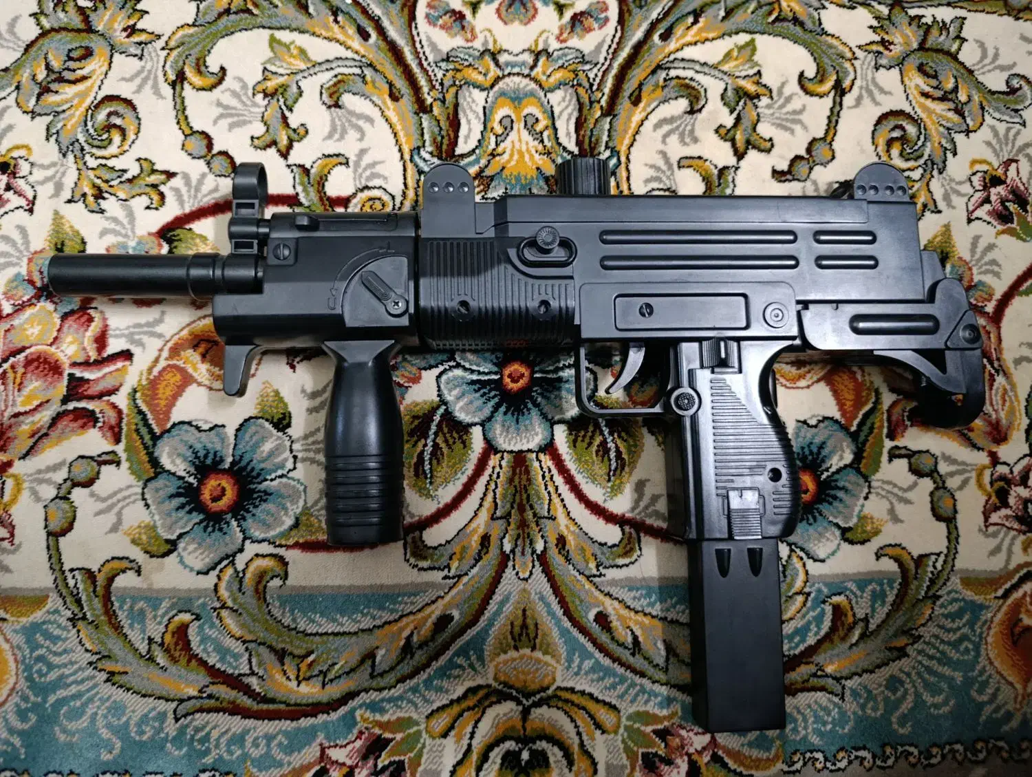 اسباب بازی|اسباب‌بازی بچه|بروجرد, |دیوار