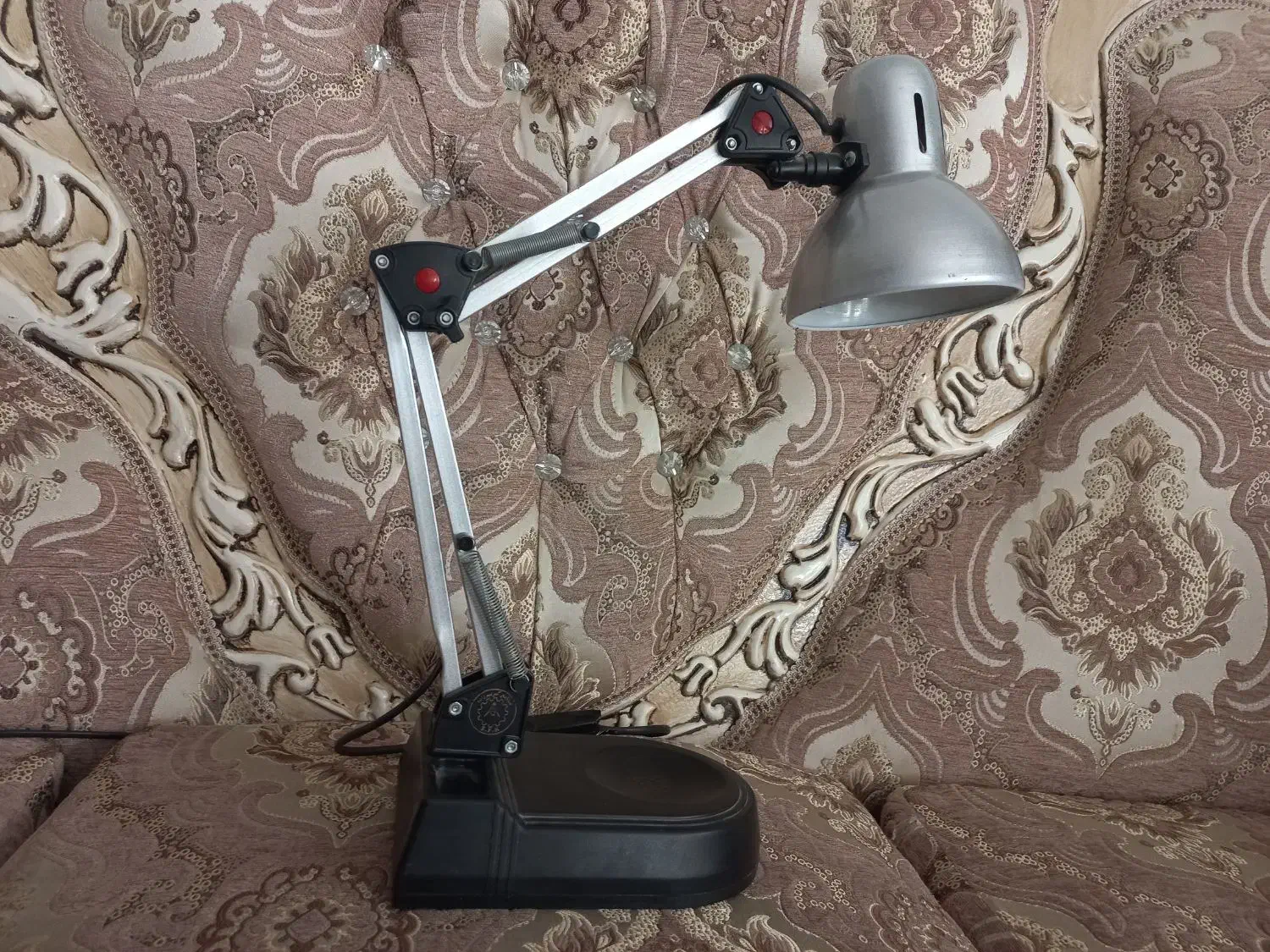 چراغ مطالعه بازویی فنردار - ساخت کریم زاده|چراغ خواب و آباژور|پاکدشت, پاکدشت (مامازند)|دیوار