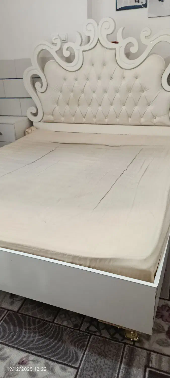 سرویس خواب دو نفره|تخت و سرویس خواب|سمنان, |دیوار