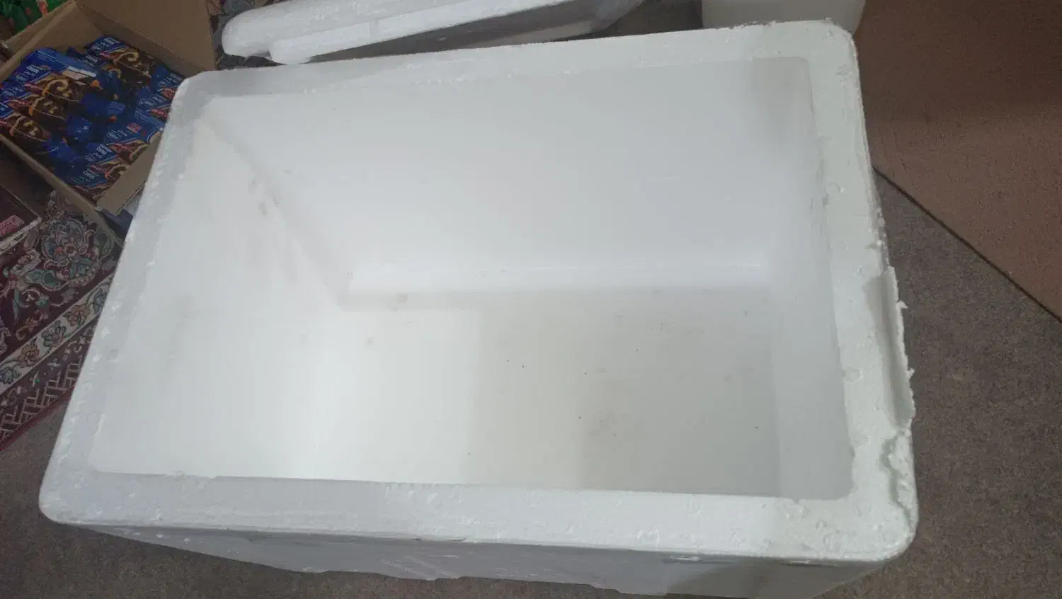 جا یخی از جنس یونولیتی|ظروف نگهدارنده، پلاستیکی، یک‌بارمصرف|اهواز, شریعتی جنوبی|دیوار