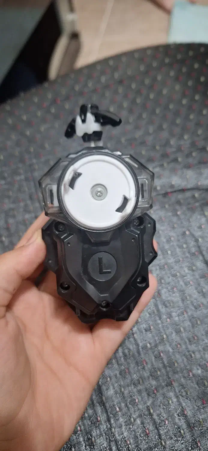 پرتابگر فرفره های انفجاری به همراه زمین بازی|اسباب‌‌بازی|خواف, |دیوار