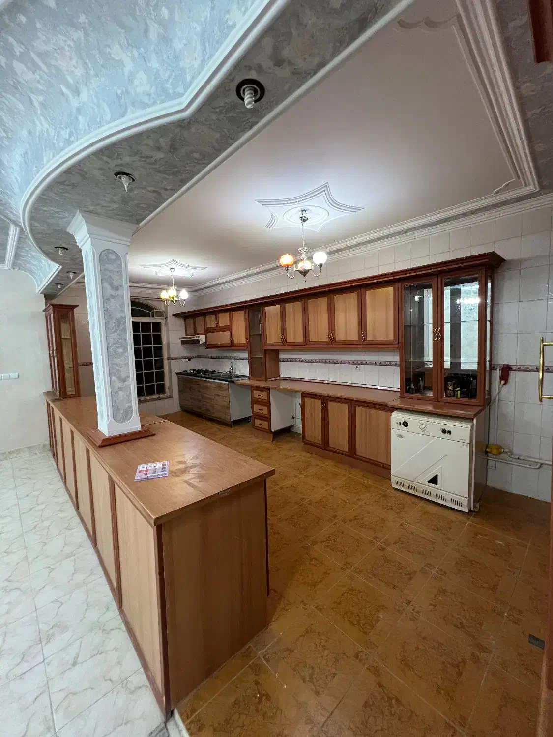 اجاره واحد لوکس ، بهترین منطقه شهر|اجارهٔ خانه و ویلا|مراغه, |دیوار