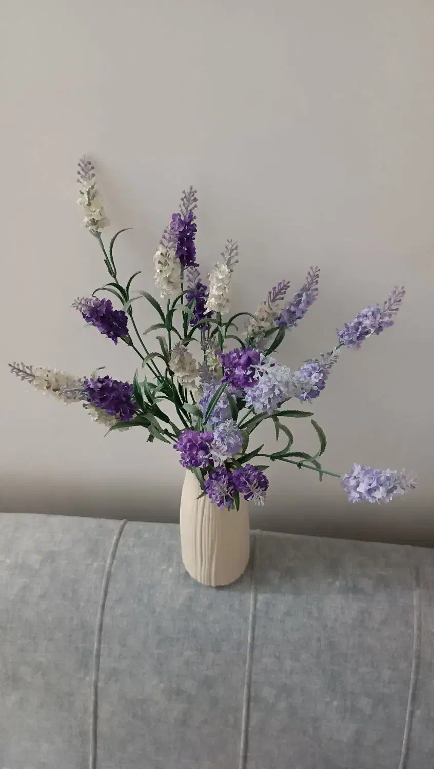 یک عدد گلدان زیبا|گل مصنوعی|کرمان, |دیوار