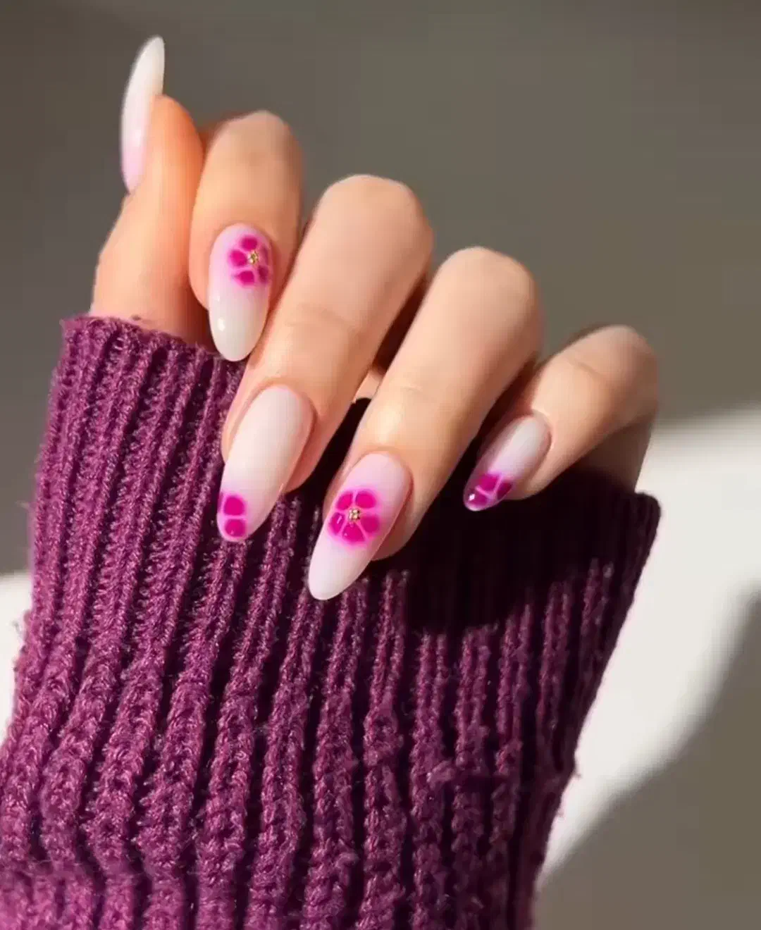 کاشت ناخن|خدمات آرایشگری و زیبایی|شیراز, شیشهگری|دیوار