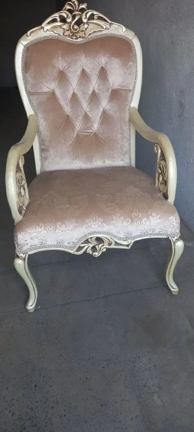 مبل ۷ نفره|مبلمان خانگی و میز عسلی|اسلام‌شهر, شاطره|دیوار