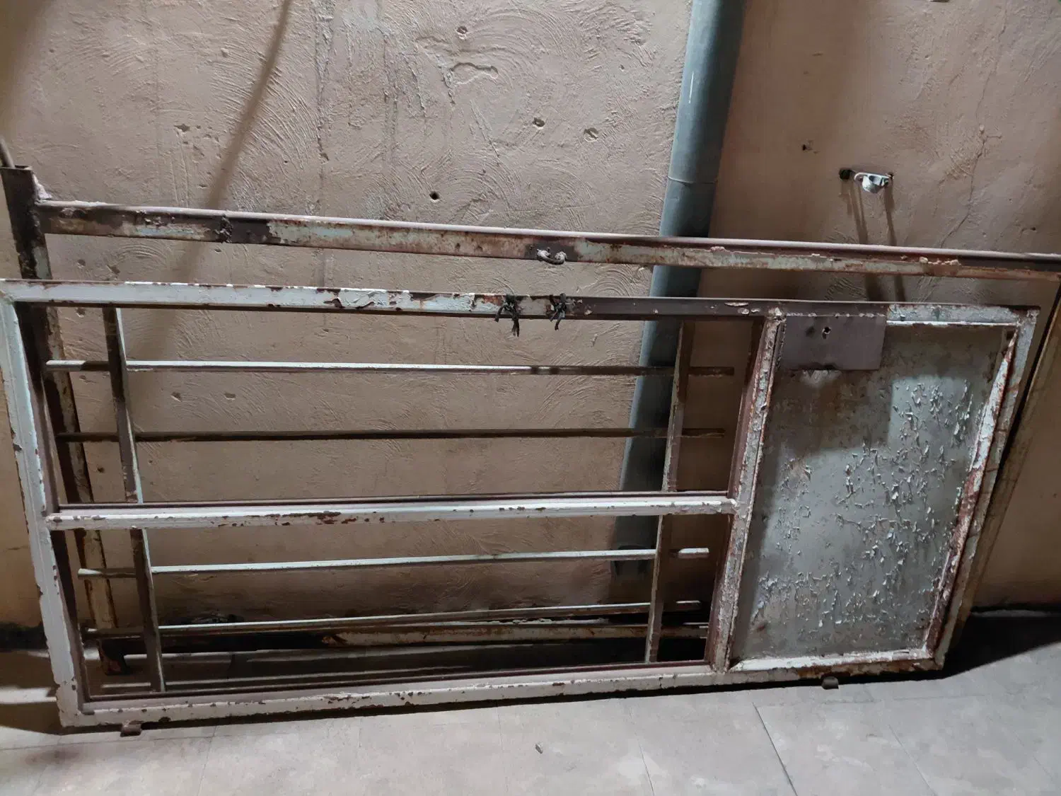 فروش لوازم با کمترین قیمت|حراج|خرمشهر, |دیوار