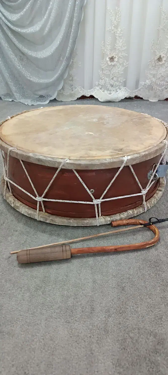 دهل بختیاری|سازهای سنتی|بهبهان, |دیوار