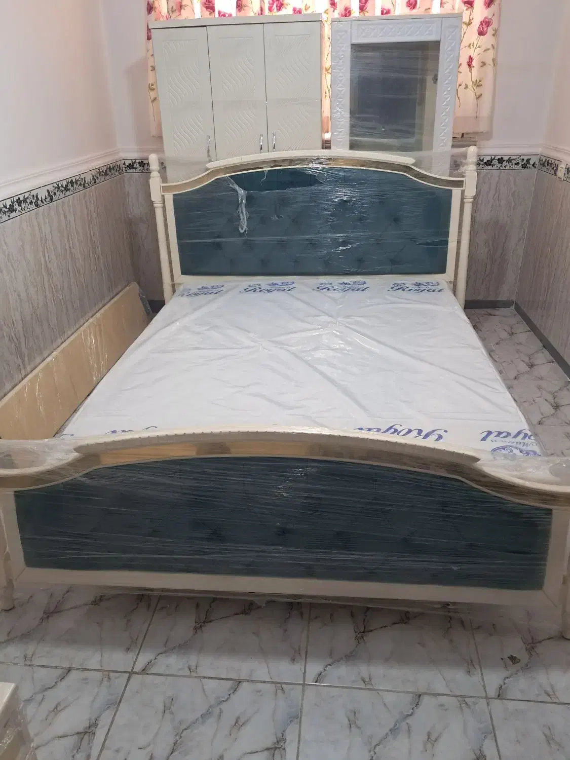 تعدادی از وسایل خانگی همه وسایل نو هستن|ماشین لباسشویی و خشککن لباس|همدان, |دیوار