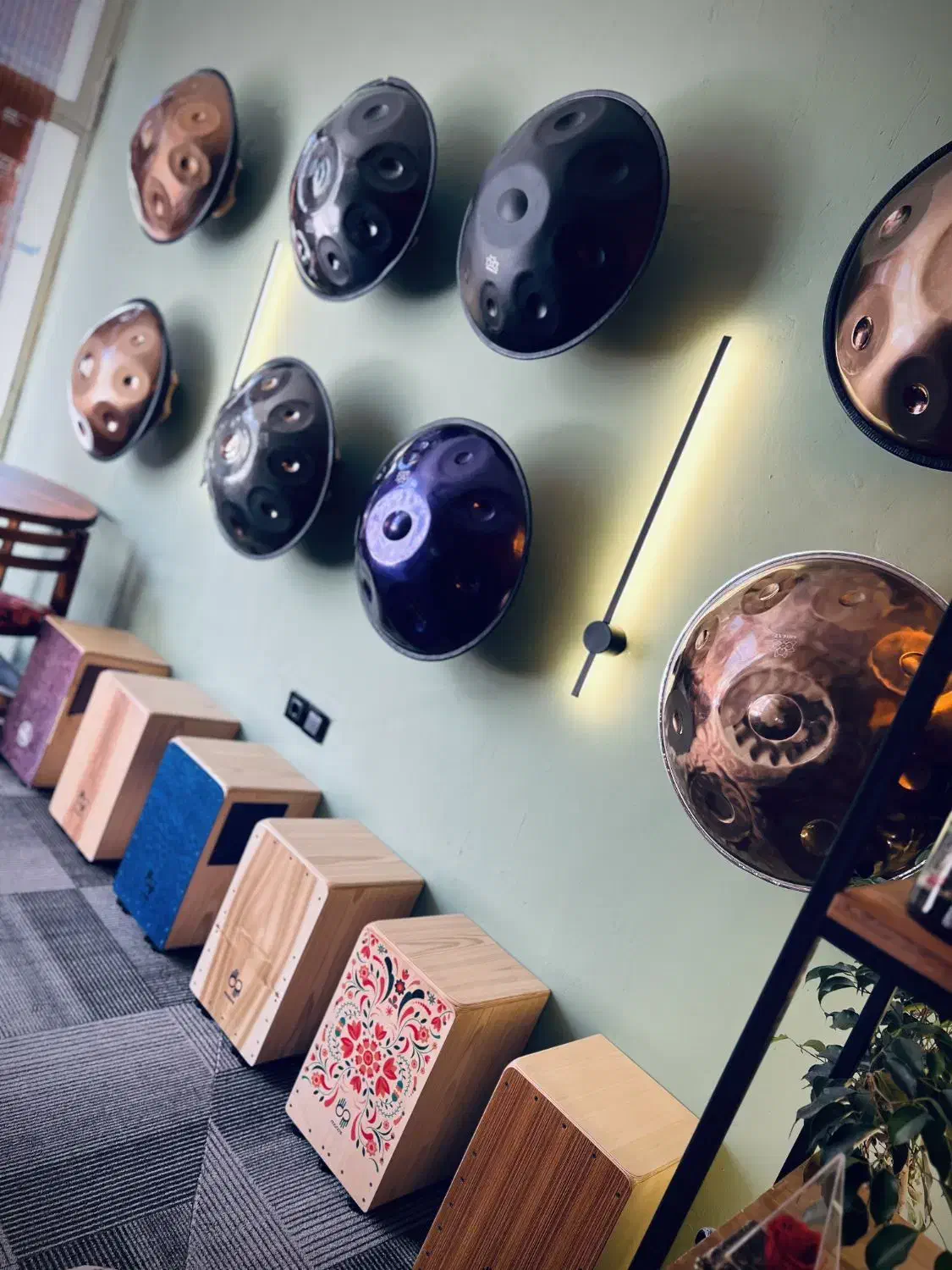 هندپن هنگدرام|درام و پرکاشن|شیراز, ملاصدرا|دیوار