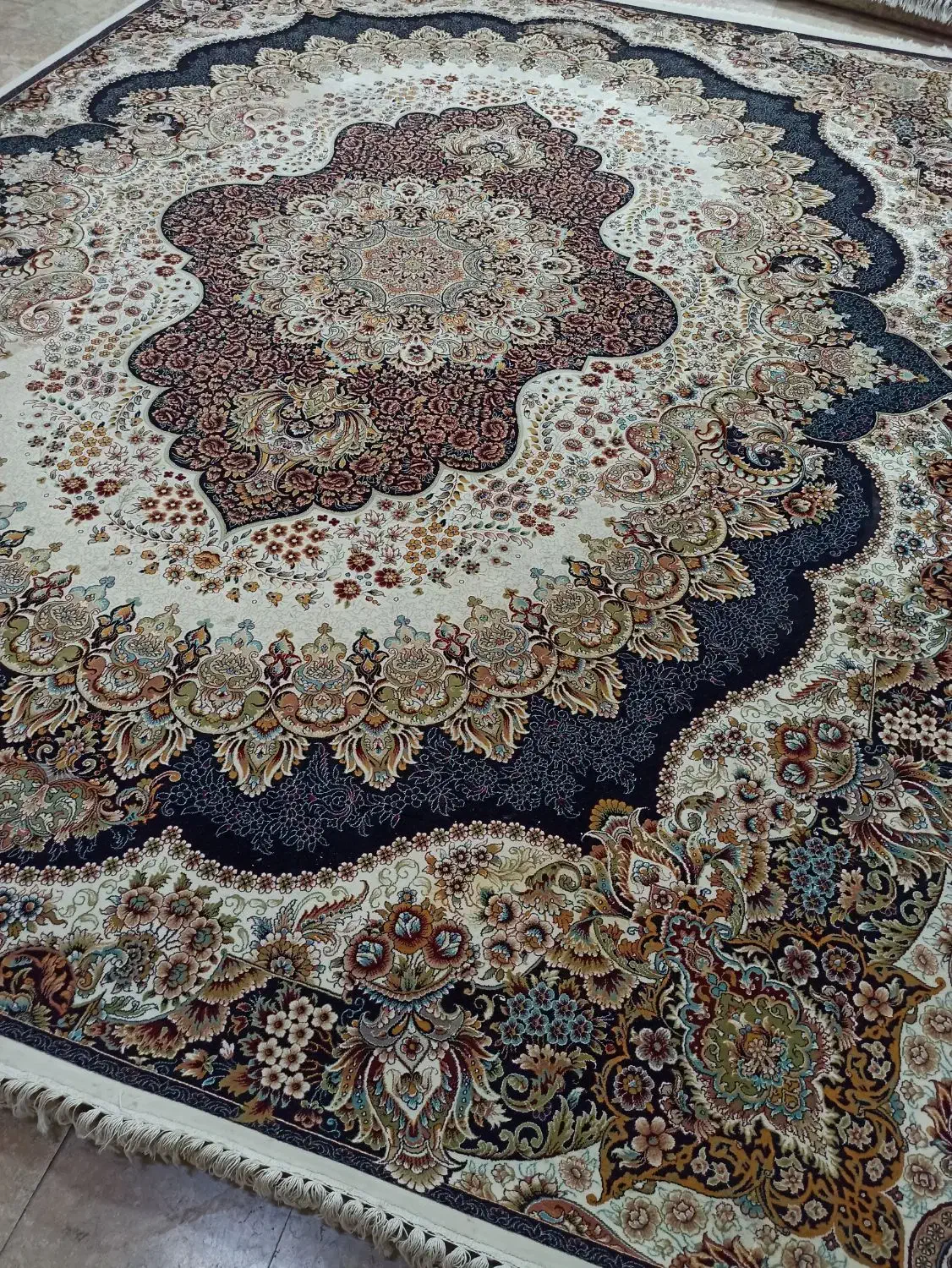 (اندیشه۹۳)دوتخته ۱۲متری ۷۰۰شانه تراکم ۲۵۵۰ آرا|فرش|مشهد, مشکینی (شهرک غرب)|دیوار