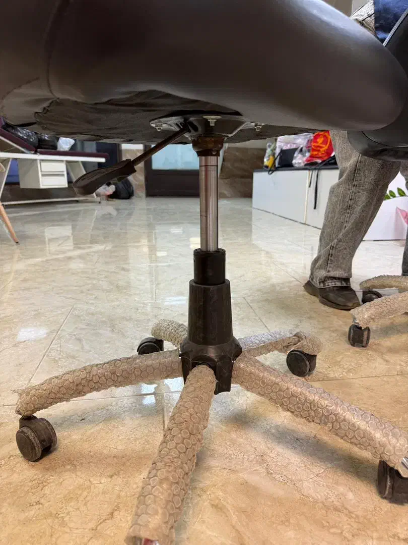 صندلی کوپ و میز ناخن|آرایشگاه و سالنهای زیبایی|ماسال, |دیوار