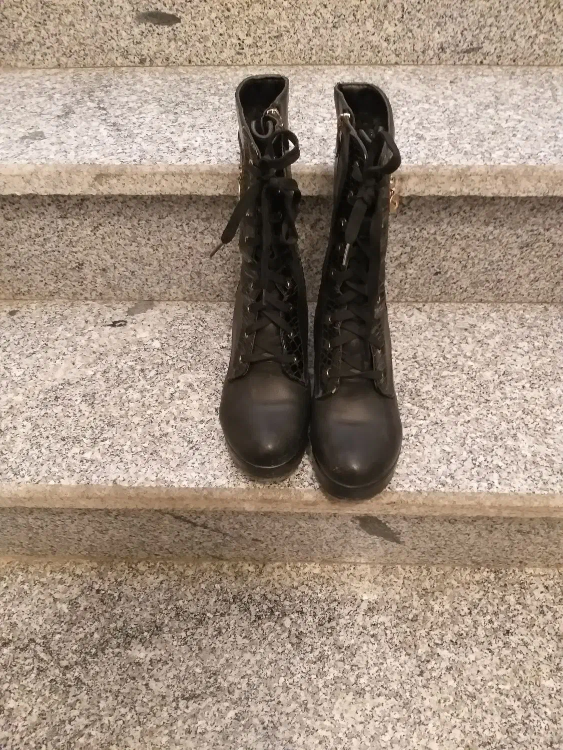 بوت در حد نو|کیف، کفش، کمربند|تبریز, |دیوار