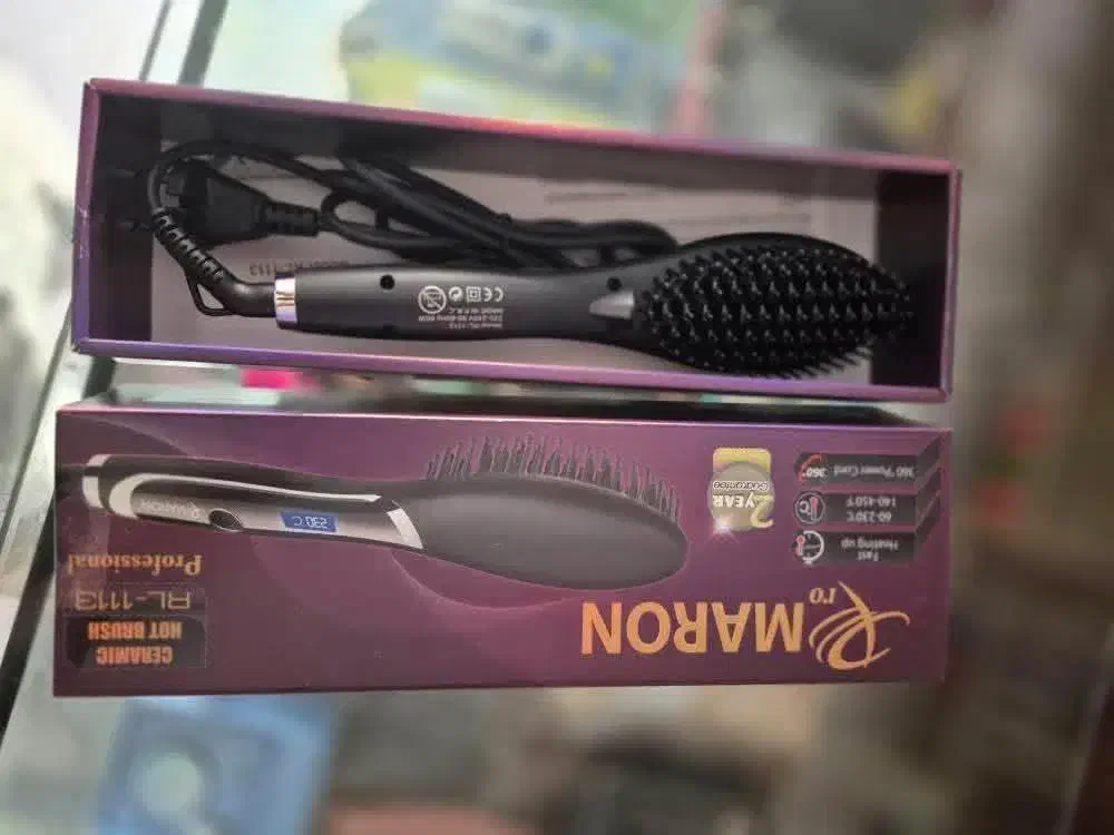 فروش اتو موی برسی حرارتی و سشوهار برسی|آرایشی، بهداشتی، درمانی|اردکان, |دیوار