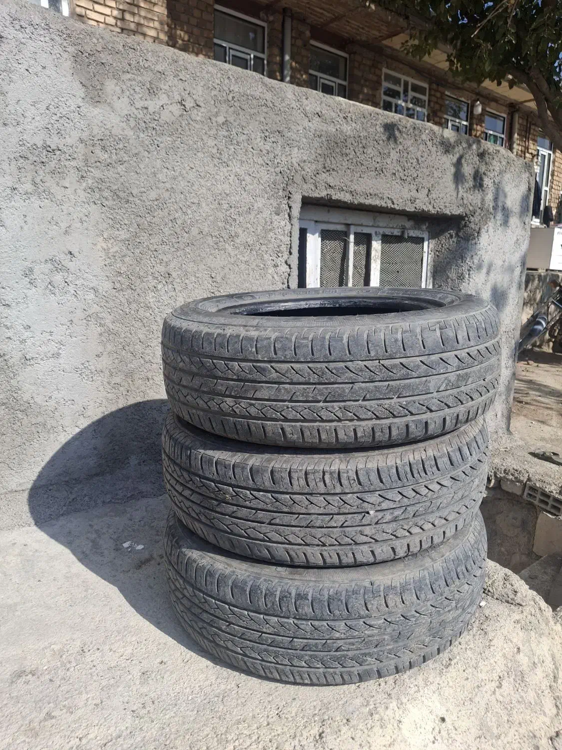 سه عدد لاستیک پژو 60 در صد بدون پنچری 185ریننگ 15|قطعات یدکی و لوازم جانبی|شاهیوند, |دیوار