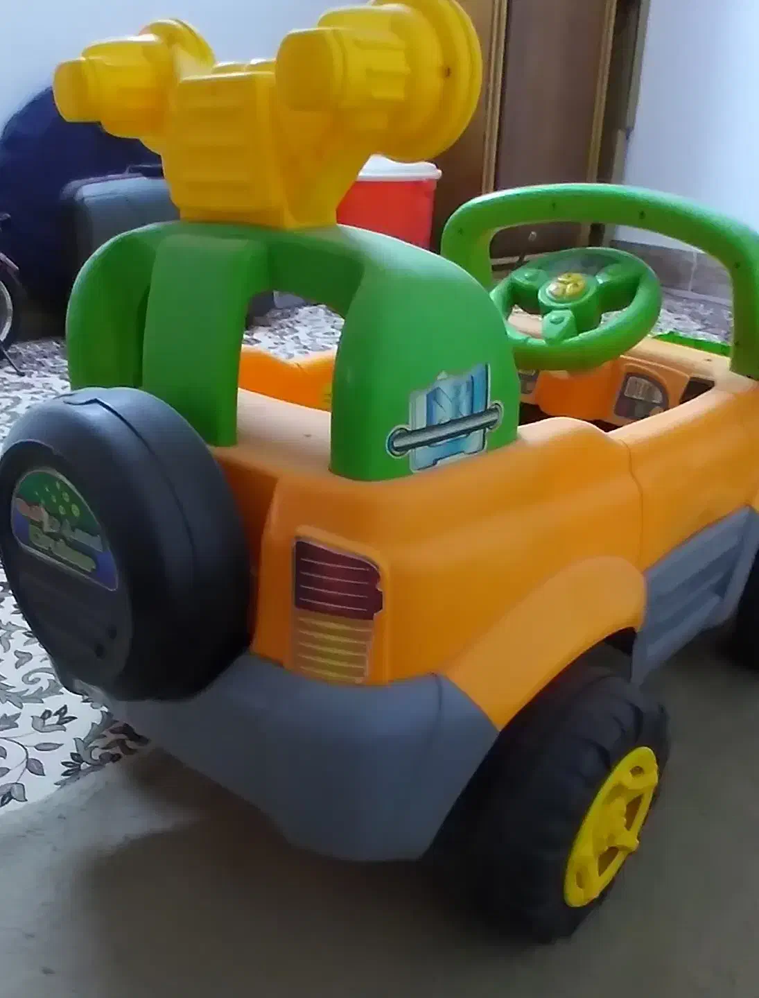 ماشین شارژی|اسباب‌بازی بچه|بوشهر, |دیوار