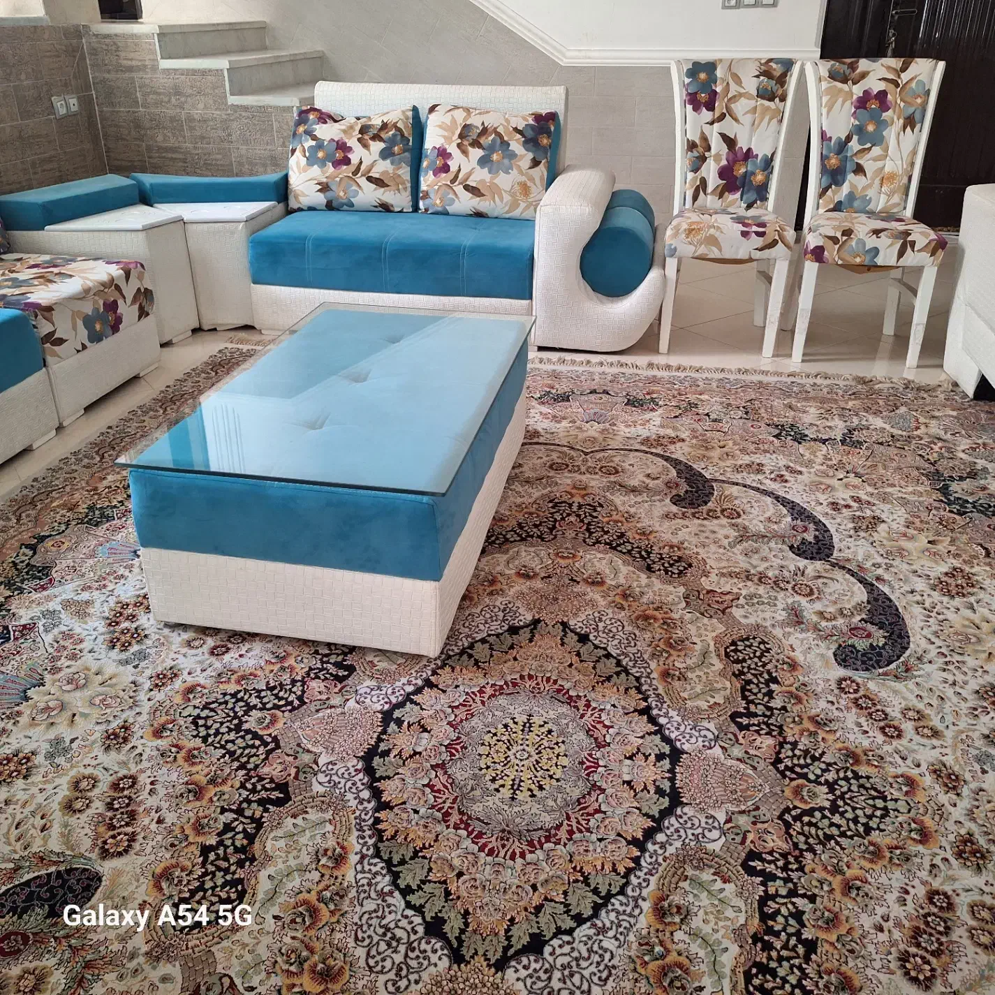 سرویس مبل ۱۱ نفره ۴۰ میلیون تومان|مبلمان خانگی و میز عسلی|داراب, |دیوار