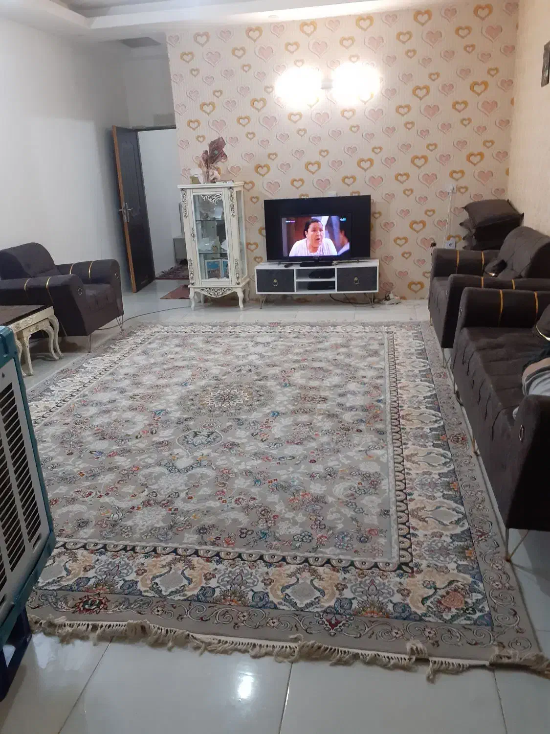 فرش نگین مشهد پر گوشت و سنگین در حد نو|فرش|قوچان, |دیوار