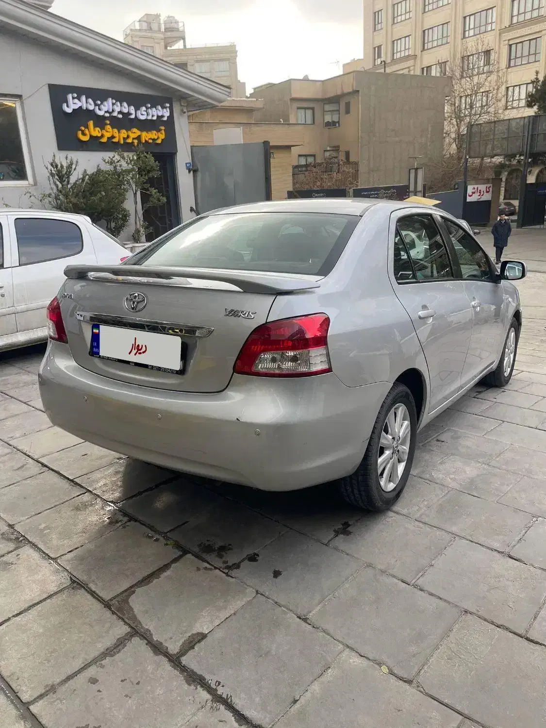تویوتا یاریس مدل ۲۰۱۰|خودرو سواری و وانت|تهران, آجودانیه|دیوار