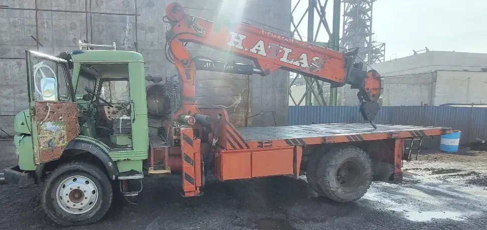 جرثقیل 911 وینچ دارمدل 64 رنگ داخل اتاق فابریک|خودرو سنگین|اصفهان, شهرک صنعتی امیرکبیر (شاپور جدید)|دیوار