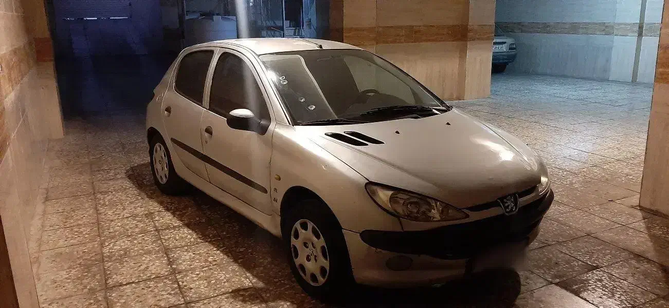 پژو ۲۰۶ مدل ۸۲|خودرو سواری و وانت|اهواز, رسالت|دیوار