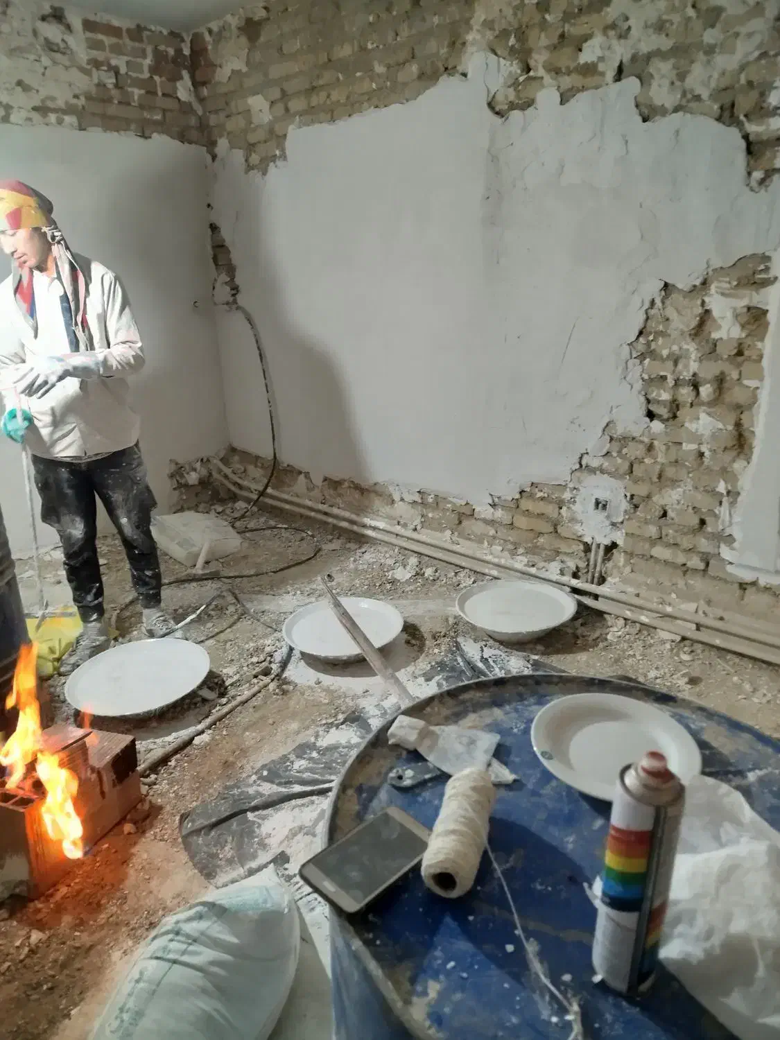 گچ کاری لکه گیری تخریب شومینه آرک بنا کناف بازسازی|خدمات پیشه و مهارت|تهران, زرگنده|دیوار