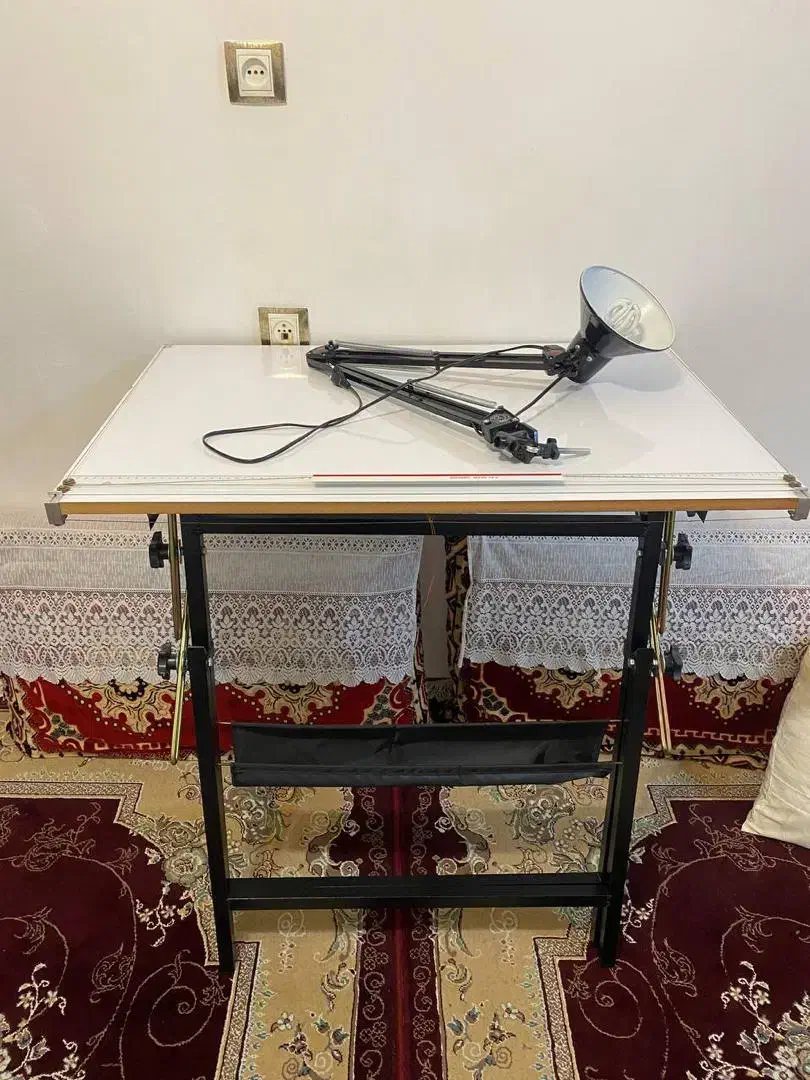 میز نقشه کشی ۹۰×۶۰|لوازم التحریر|رشت, باهنر|دیوار