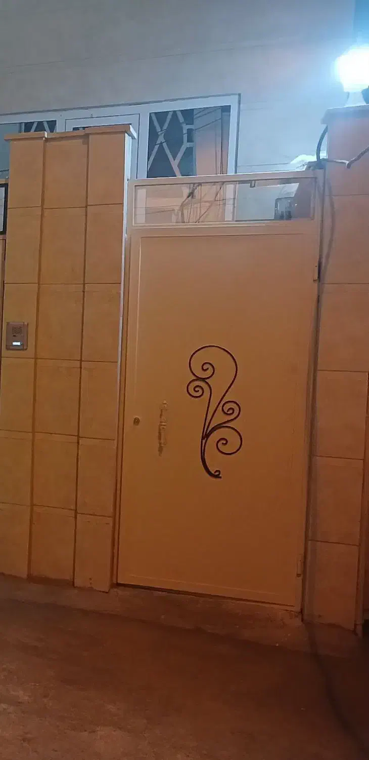 سوییت زیرزمین مناسب برای دانشجو|اجارهٔ خانه و ویلا|قم, حمام تالار|دیوار