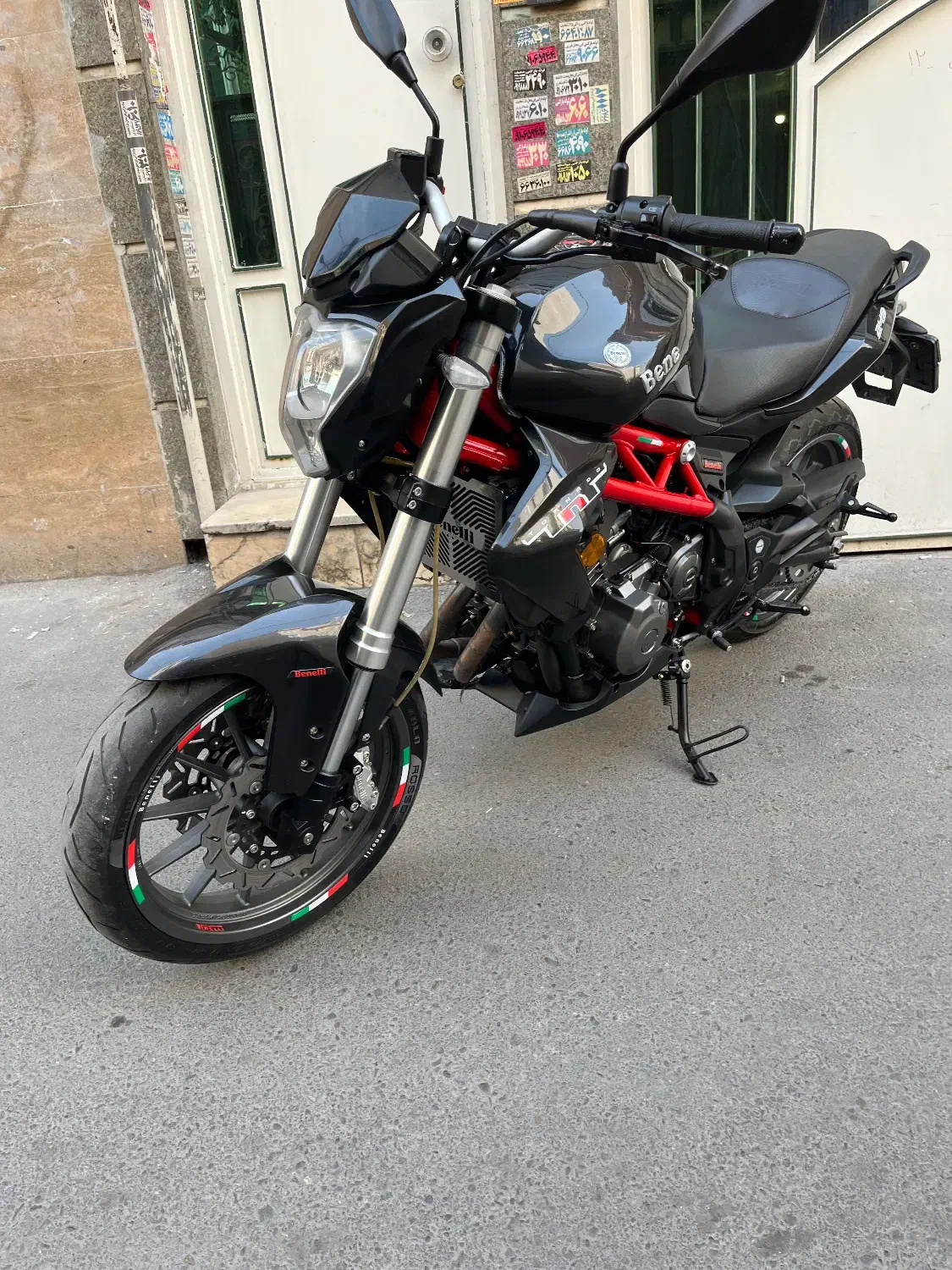 بنلی۳۰۰ بنلی۲۵۰دوسیلندر|موتورسیکلت|تهران, گمرک|دیوار