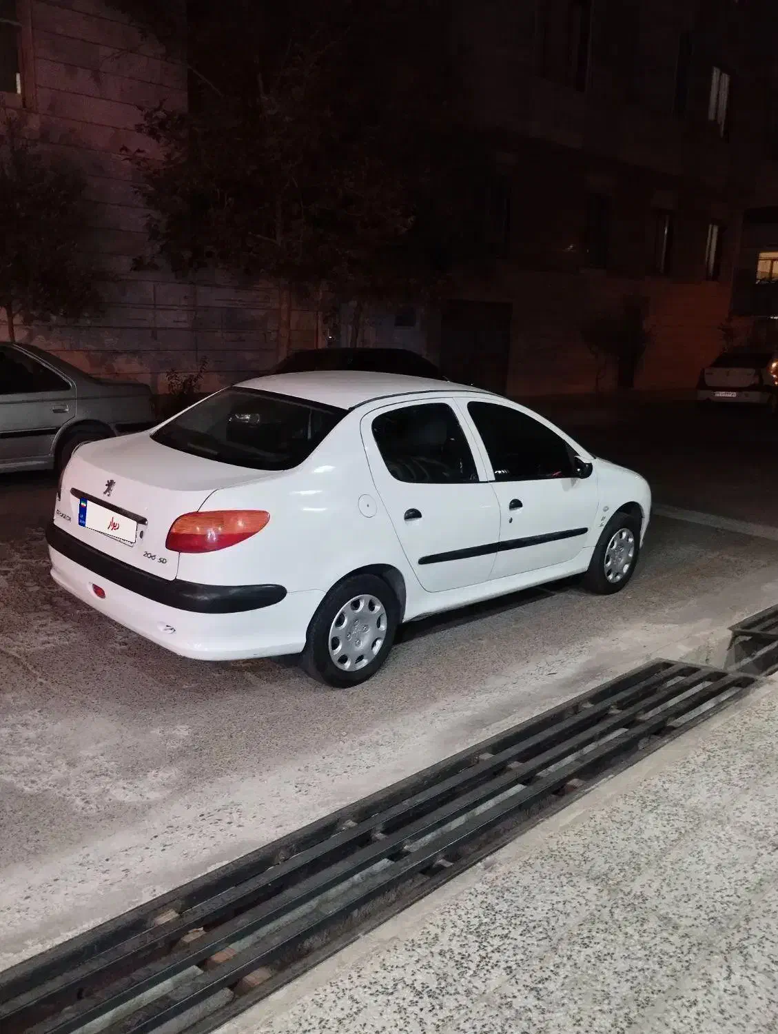 206 صندوقدار موتور بزرگ|خودرو سواری و وانت|قزوین, |دیوار