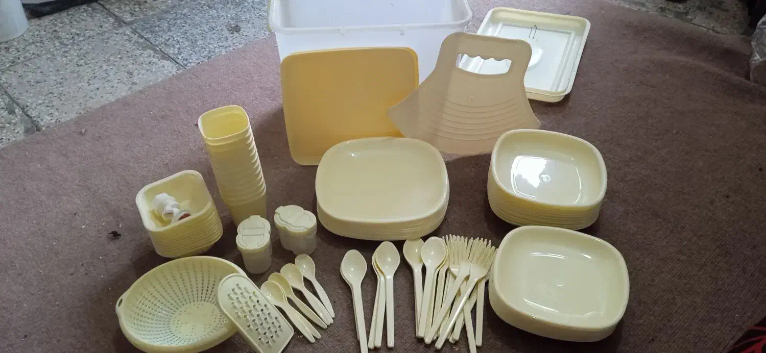 ظروف مسافرتی|ظروف نگهدارنده، پلاستیکی، یک‌بارمصرف|اهواز, کوی طلاب|دیوار