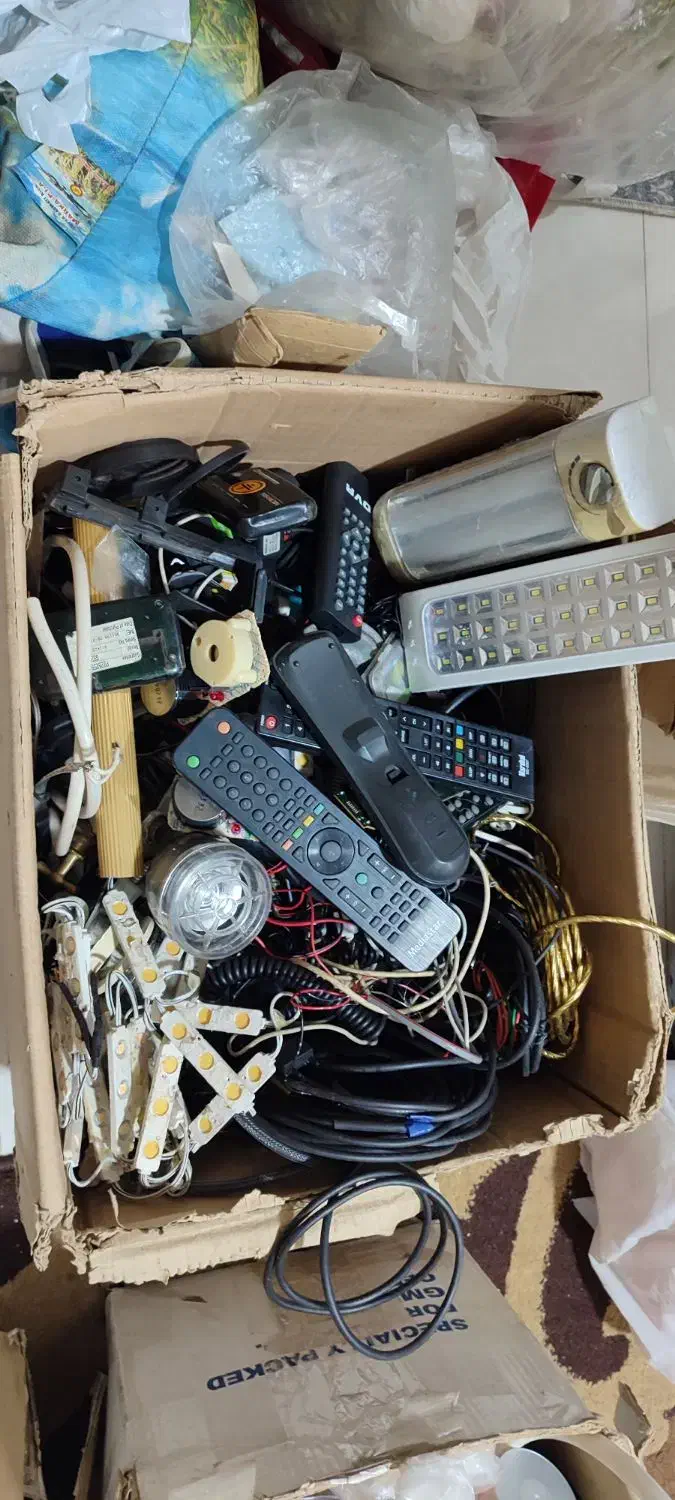 کنترل تلوزیون وپخش|تلویزیون و پروژکتور|مشهد, رضاشهر|دیوار