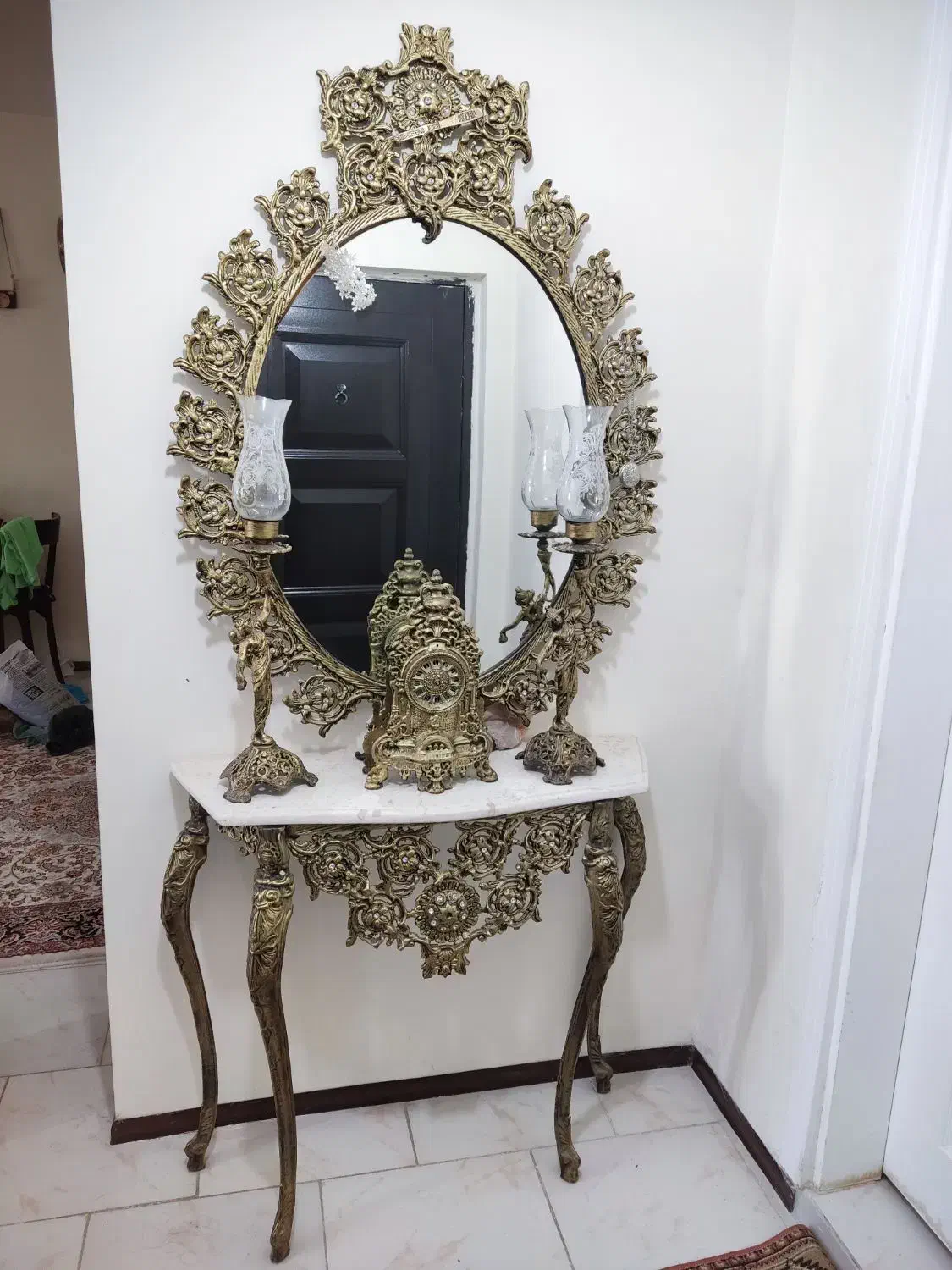 آینه شمعدان|آینه|پردیس, فاز ۱۱|دیوار