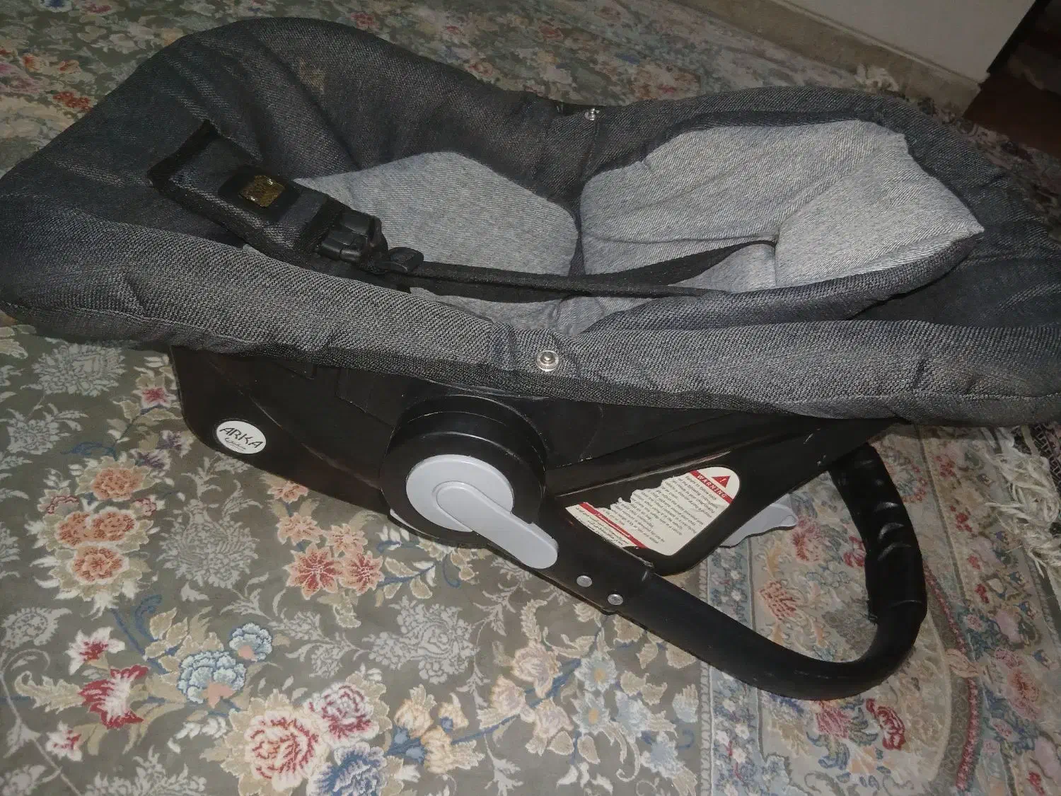 کریر نوزاد|اسباب و اثاث بچه|شیراز, شهرک صدا و سیما|دیوار