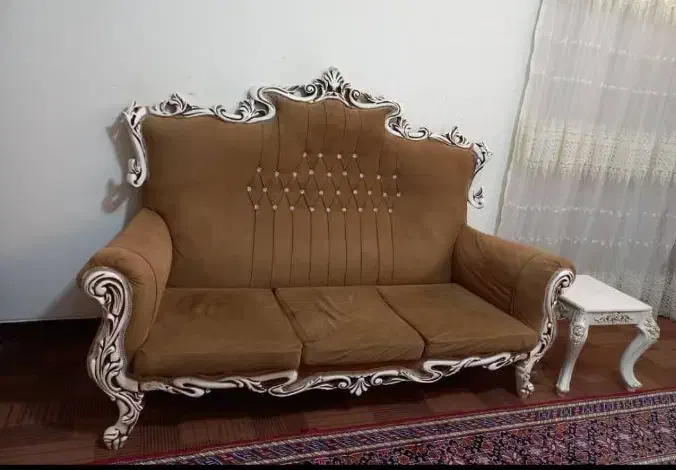 مبل سلطنتی درحد نو قیمت حراجی فقط۴/۹۰۰ست کامل|مبلمان خانگی و میز عسلی|مسجد سلیمان, |دیوار