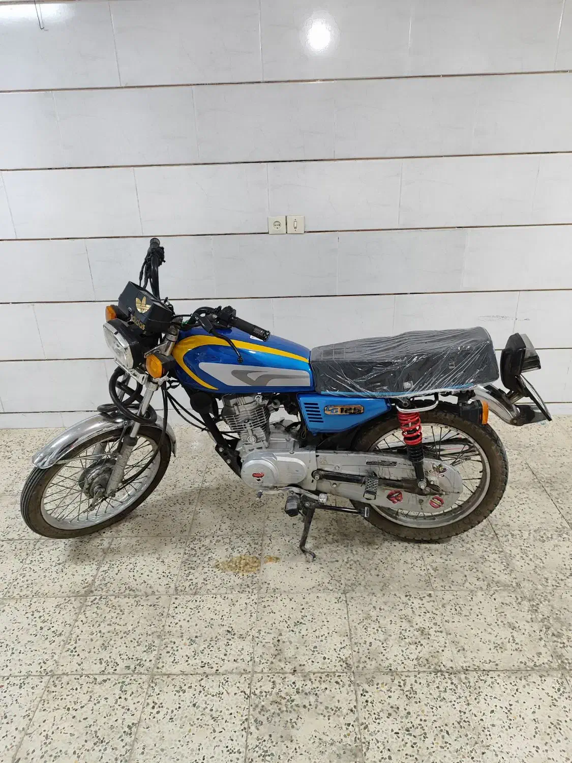 یک عدد موتور سیکلت انرژی|موتورسیکلت|آباده, |دیوار