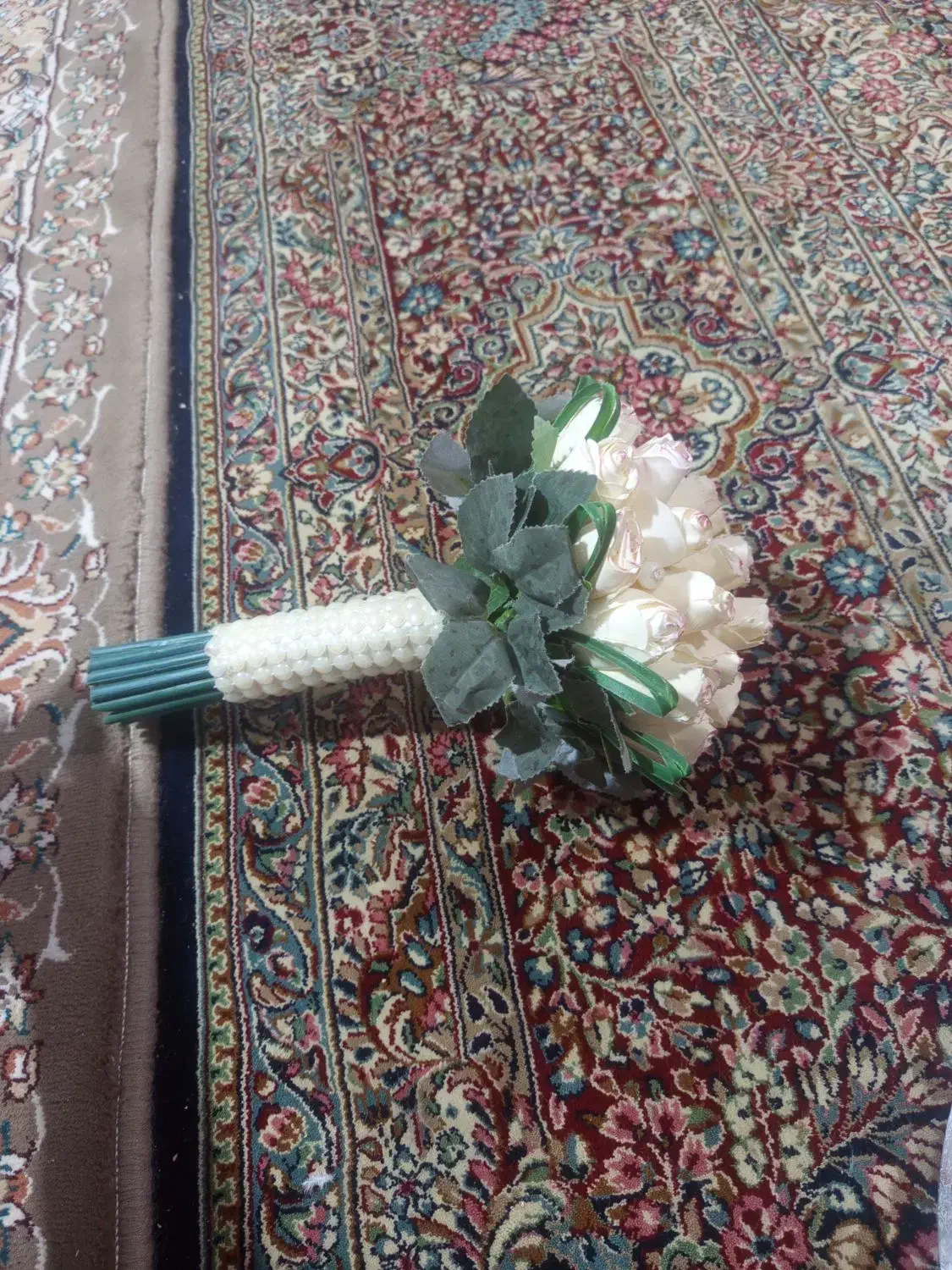 دسته گل عروس|گل مصنوعی|زرند, |دیوار