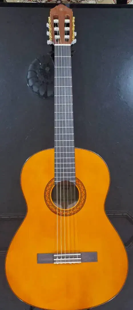 گیتار Yamaha c70+کیف|گیتار، بیس، امپلیفایر|شیراز, لاله|دیوار