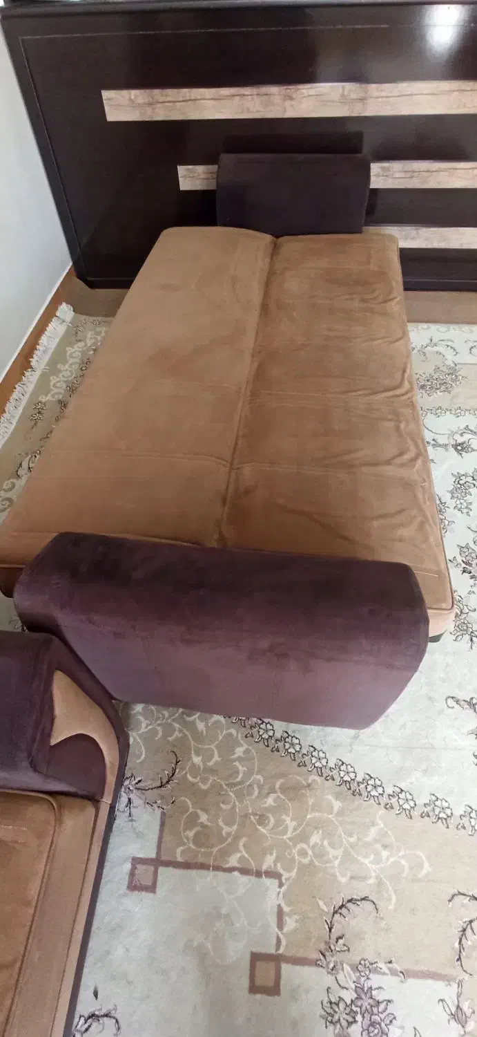 مبل تخت خواب شو|مبلمان خانگی و میز عسلی|فرخشهر, |دیوار