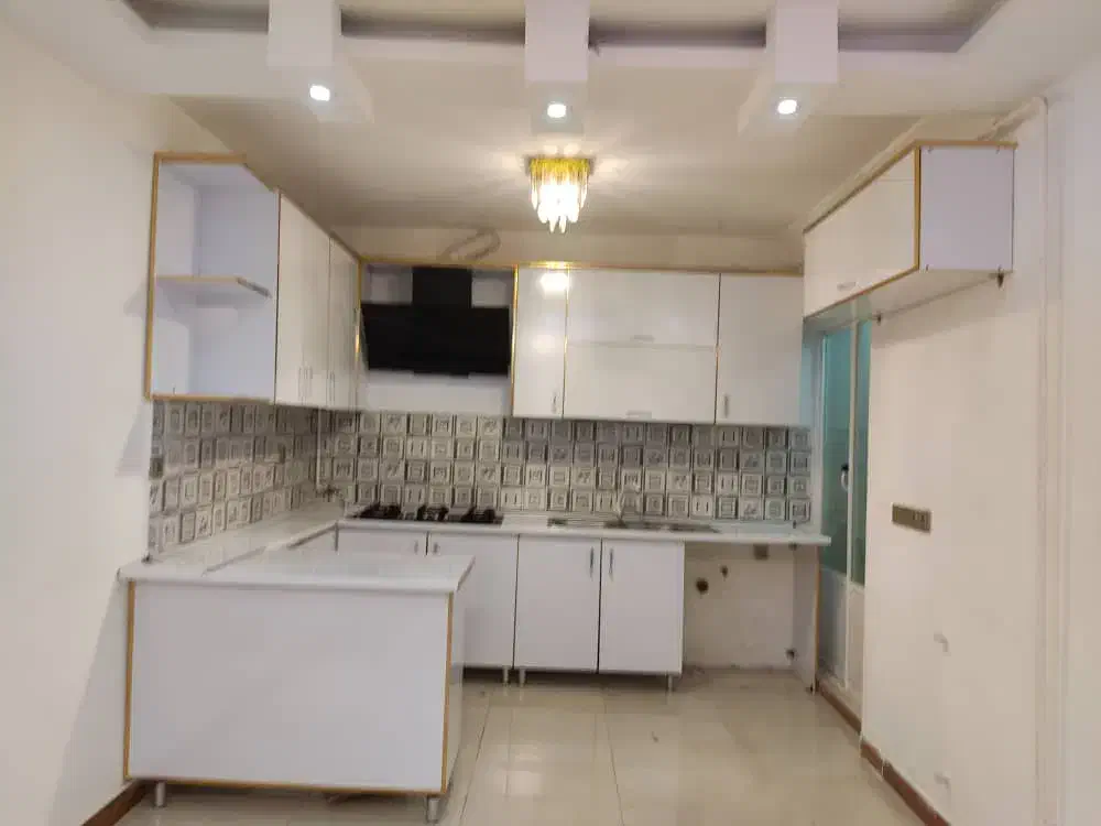 ویلایی تجاری مسکونی بر اصلی خیابان حمیدیان معاوضه|فروش خانه و ویلا|رشت, حمیدیان|دیوار