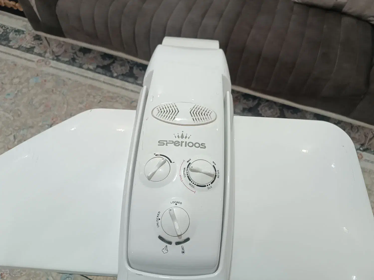 اتو پرس|اتو و لوازم اتو|تربت‌حیدریه, باغ سلطانی|دیوار